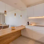 Bayline Gardens, & - Robalo By Bedzy Apartamento