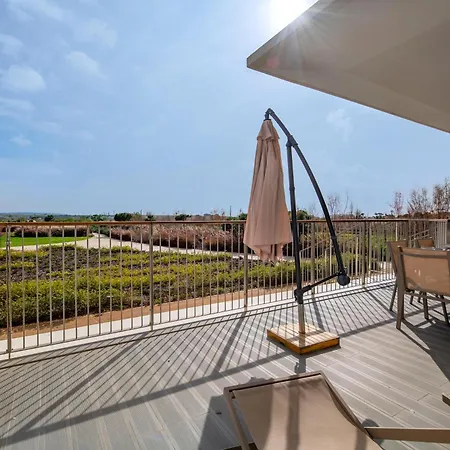 Bayline Gardens, & - Robalo By Bedzy *